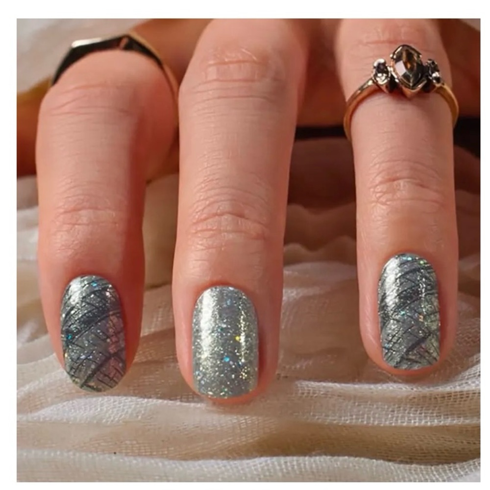 Color Street Silver Glitter Nail Strips